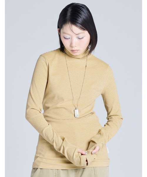 Little sunny bite（リトルサニーバイト）の「【8】【it】【Little Sunny Bite】high neck top（Tシャツ/カットソー・レディース・ベージュ/レッド・SMALL/MEDIUM）」の2枚目の写真
