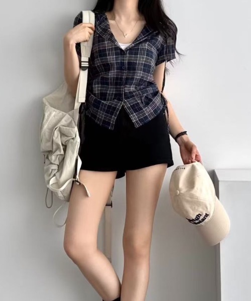 Teem Store(チームストア)の「フード付きサイドギャザーコンパクトチェック柄シアーシャツ(シャツ/ブラウス・レディース・グリーン/ベージュ/ネイビー・F)」の9枚目の写真