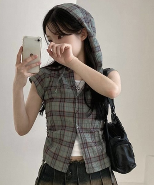 Teem Store(チームストア)の「フード付きサイドギャザーコンパクトチェック柄シアーシャツ(シャツ/ブラウス・レディース・グリーン/ベージュ/ネイビー・F)」の17枚目の写真