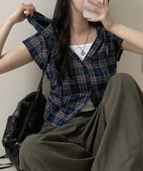 Teem Store(チームストア)の「フード付きサイドギャザーコンパクトチェック柄シアーシャツ(シャツ/ブラウス・レディース・グリーン/ベージュ/ネイビー・F)」の18枚目の写真