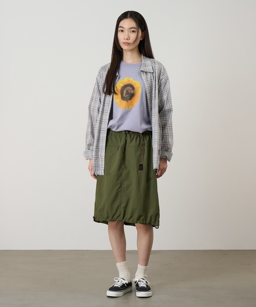 Gramicci(グラミチ)の「NYLON PACKABLE MIDI SKIRT|ナイロンパッカブルミディスカート(スカート・メンズ・ベージュ系その他/ブラック/オリーブ/ネイビー系・L/M/S)」の7枚目の写真
