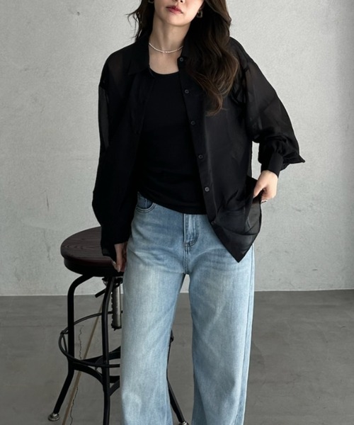TREOVER（トレオーバー）の「リラックス感あるオーバーシルエットシアーシャツとシンプルなリブタンクの2点セット（シャツ/ブラウス・レディース・オフホワイト/ピンク/ライトグレー/ライトブルー/ブラック・FREE）」の20枚目の写真