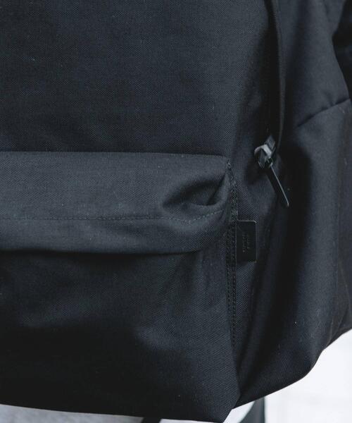 STANDARD SUPPLY（スタンダードサプライ）の「『別注』STANDARD SUPPLY×DOORS　DAYPACK L（バックパック/リュック・メンズ・ブラック・ONE）」の5枚目の写真