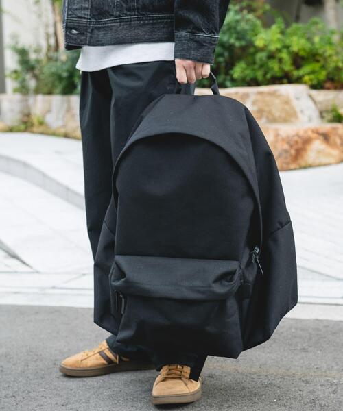 STANDARD SUPPLY（スタンダードサプライ）の「『別注』STANDARD SUPPLY×DOORS　DAYPACK L（バックパック/リュック・メンズ・ブラック・ONE）」の6枚目の写真