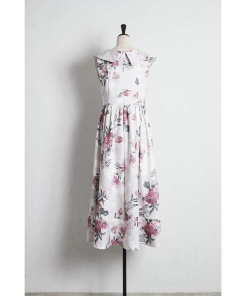 tocco closet(トッコ クローゼット)の「アシンメトリービッグカラーフラワープリントワンピース(ワンピース・レディース・ネイビー/ピンク・M)」の21枚目の写真