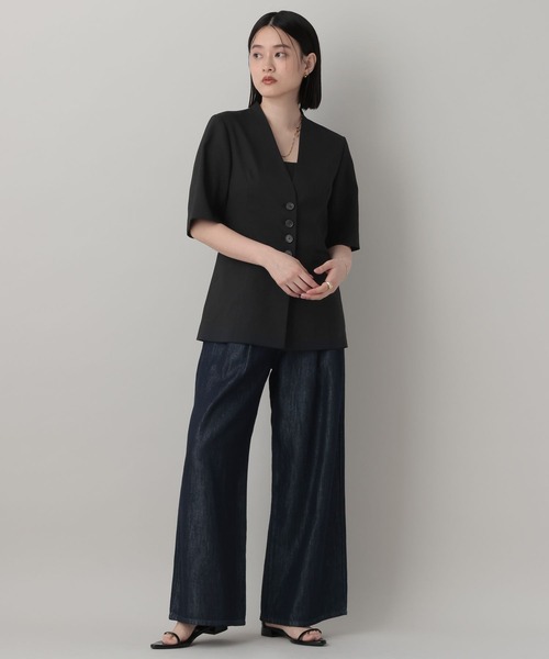 A part by（アパートバイ）の「フィットノーカラーSSジャケット/（ノーカラージャケット・レディース・ベージュ/ブラック・FREE）」の4枚目の写真