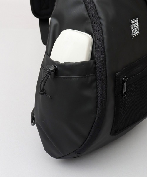 VISION STREET WEAR(ヴィジョンストリートウェア)の「大容量 ポリウレタンコーティング 600Dポリエステル 2層式 スリングバッグ ワンショルダーバッグ(ボディバッグ/ウエストポーチ・メンズ・ブラック・FREE)」の11枚目の写真