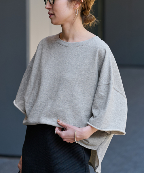 FRAMeWORK（フレームワーク）の「≪新色 / 追加≫ミニ裏毛ハーフスリーブラウンドTee（Tシャツ/カットソー・レディース・グレー/ブラック/アイボリー/バーガンディー・FREE）」の17枚目の写真