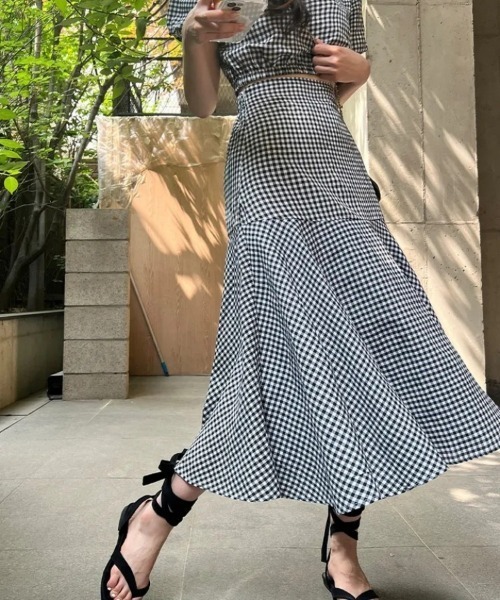 FREE STYLISTS(フリー スタイリスト)の「YUGA_YGMC Korean style Checkered top and ruffle skirt set(ワンピース・レディース・ブラック/ブルー・FREE)」の6枚目の写真