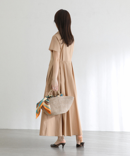 La TOTALITE(ラトータリテ)の「【洗える】タックシャツワンピース(ワンピース・レディース・キャメル/ネイビー・36/38)」の5枚目の写真