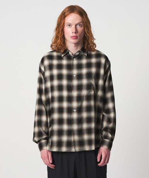 UNITED ARROWS & SONS（ユナイテッドアローズアンドサンズ）の「＜UNITED ARROWS & SONS＞ OMBRE CHECK REG SHIRT/シャツ（シャツ/ブラウス・メンズ・ブラック/マスタード・S/XL/M/L）」の2枚目の写真