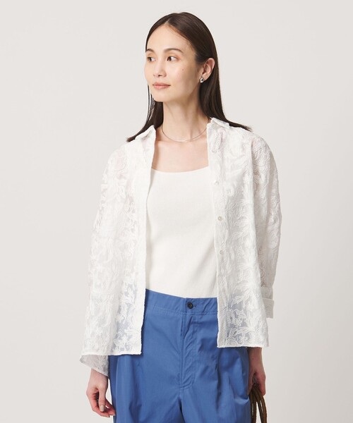 UNITED ARROWS(ユナイテッドアローズ)の「エンブロイダリー シアー シャツ(シャツ/ブラウス・レディース・オフホワイト/ブラック・FREE)」の5枚目の写真