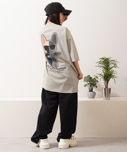 1111clothing(ワンフォークロージング)の「【2ND ARCHIVE】サングラスドッグ オーバーサイズ リフレクター 半袖Tシャツ / ビッグシルエット / ユニセックス(Tシャツ/カットソー・メンズ・ダークグリーン/ブラック/ホワイト/ライトカーキ・FREE)」の11枚目の写真
