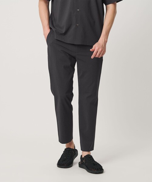 BEAUTY&YOUTH UNITED ARROWS（ビューティーアンドユースユナイテッドアローズ）の「【WEB限定 WARDROBE SMART】サマーファンクション スキニー クロップドパンツ【吸水速乾】（その他パンツ・メンズ・ブラック/ダークグレー/オリーブ・XL/S/M/L）」の2枚目の写真