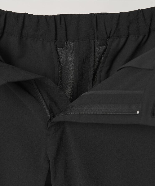 BEAUTY&YOUTH UNITED ARROWS(ビューティーアンドユースユナイテッドアローズ)の「【WEB限定 WARDROBE SMART】サマーファンクション スキニー クロップドパンツ【吸水速乾】(その他パンツ・メンズ・ブラック/ダークグレー/オリーブ・XL/S/M/L)」の21枚目の写真