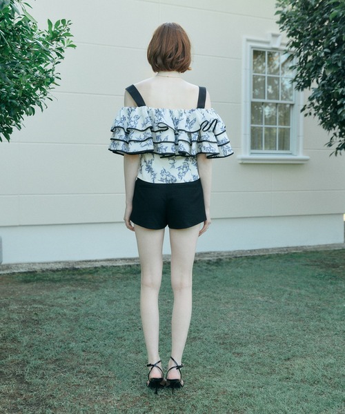 EIMY ISTOIRE（エイミーイストワール）の「OFF SHOULDER JOUY FRILL TOPS（その他トップス・レディース・ネイビー/バーガンディー・38/36）」の5枚目の写真