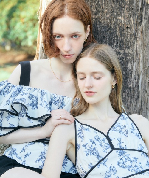 EIMY ISTOIRE（エイミーイストワール）の「OFF SHOULDER JOUY FRILL TOPS（その他トップス・レディース・ネイビー/バーガンディー・38/36）」の7枚目の写真