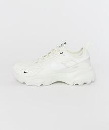 NIKE TC 7900