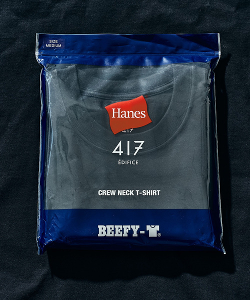 HANES(ヘインズ)の「【Hanes × 417 EDIFICE】別注 BEEFY CREW NECK T-SHIRT(MODERN FIT)(Tシャツ/カットソー・メンズ・ブラウン/ネイビー/ホワイト/ブラック・X-LARGE/LARGE/MEDIUM/SMALL)」の2枚目の写真
