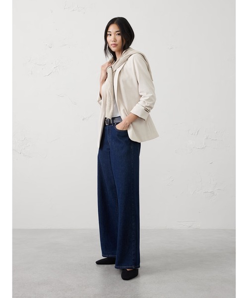 BANANA REPUBLIC FACTORY STORE(バナナリパブリック ファクトリーストア)の「BANANA REPUBLIC FACTORY STORE スカルプテッド ストレッチ ルーシュスリーブ ブレザー(テーラードジャケット・レディース・ブラック/ネイビー/ホワイト系その他・L/M/S/XS)」の9枚目の写真