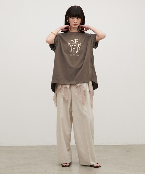 LARUTA(ラルータ)の「【LARUTA】汗染み防止バックスリットロゴT(Tシャツ/カットソー・レディース・スミクロ/ブラウン/オフホワイト・FREE)」の21枚目の写真