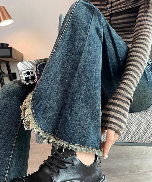 REBALANCE(リバランス)の「フレアデニムパンツ(デニムパンツ・レディース・A・MEDIUM/LARGE/X-LARGE)」の7枚目の写真