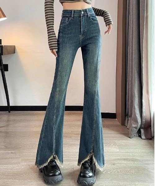REBALANCE(リバランス)の「フレアデニムパンツ(デニムパンツ・レディース・A・MEDIUM/LARGE/X-LARGE)」の8枚目の写真