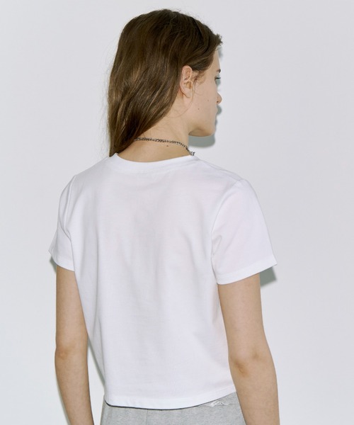 JOSE MOON(ジョゼムーン)の「JOSEMOON MINIMUM LOGO TSHIRT/ジョゼムーンミニマムロゴTシャツ(Tシャツ/カットソー・レディース・ホワイト/グレー/ブラック・FREE)」の5枚目の写真
