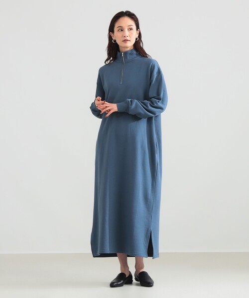 Demi-Luxe BEAMS(デミルクス ビームス)の「【別注】SLOANE / 裏毛 ハーフジップ ワンピース(ワンピース・レディース・ブルー系その他4/ダークグリーン・1/2)」の2枚目の写真
