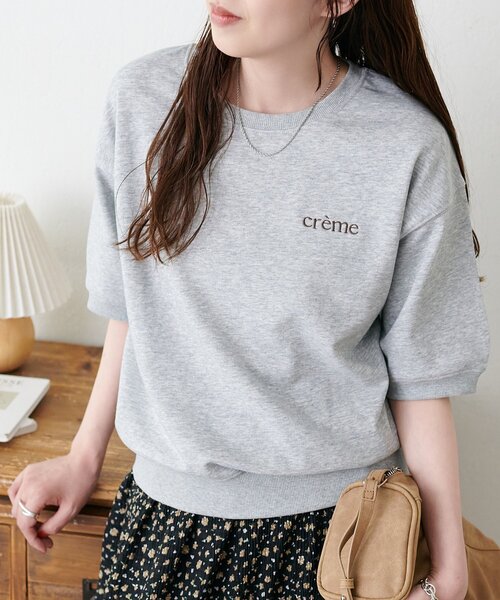 DISCOAT(ディスコート)の「ミニ裏毛ロゴ半袖スウェット(Tシャツ/カットソー・レディース・グレー/オフホワイト/ブラック・FREE)」の3枚目の写真
