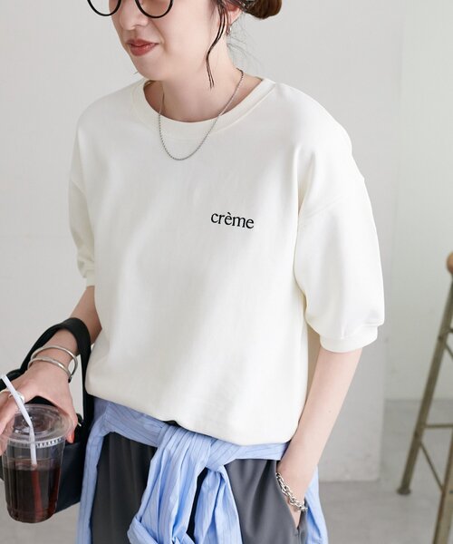 DISCOAT(ディスコート)の「ミニ裏毛ロゴ半袖スウェット(Tシャツ/カットソー・レディース・グレー/オフホワイト/ブラック・FREE)」の2枚目の写真
