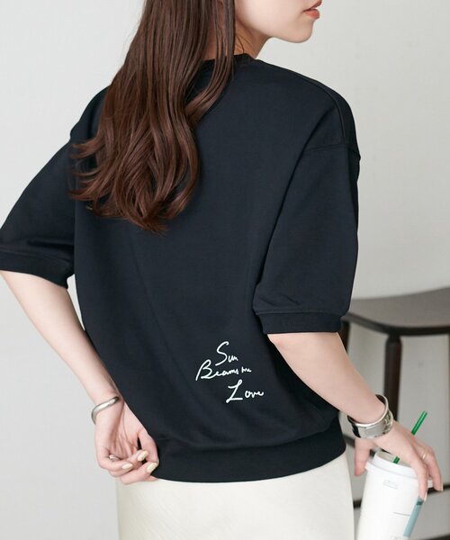 DISCOAT(ディスコート)の「ミニ裏毛ロゴ半袖スウェット(Tシャツ/カットソー・レディース・グレー/オフホワイト/ブラック・FREE)」の17枚目の写真