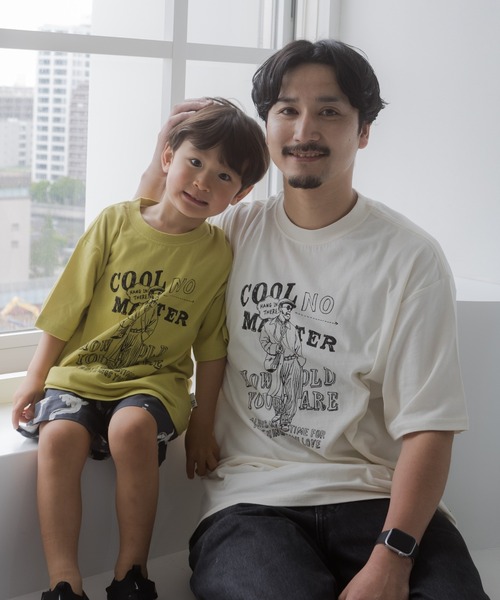 MAKE YOUR DAY(メイクユアデイ)の「あこがれのイケオジ柄半袖Tシャツ(Tシャツ/カットソー・メンズ・アイボリー・L/M)」の7枚目の写真
