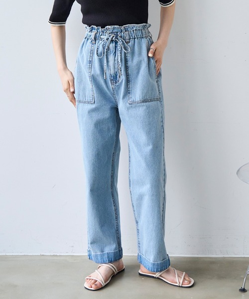 mil(ミル)の「フリルウエスト ステッチワーク デニムパンツ【587220】(デニムパンツ・レディース・サックスブルー/インディゴブルー・S-Short/M-Regular/M-Short/S-Regular)」の2枚目の写真