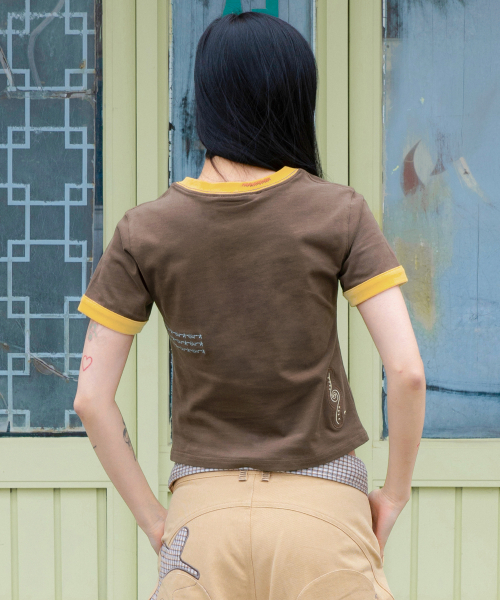 RuNaKi'Hu'(ルナキフ)の「WXT097 アルバム リンゴ アプリケ Tシャツ (ブラウン)(Tシャツ/カットソー・レディース・その他・1/2)」の5枚目の写真