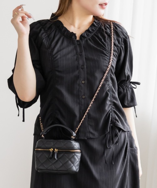 CLETTE(クレット)の「CLETTEオリジナルドロストデザインブラウス(シャツ/ブラウス・レディース・オリーブ/ブラック/イエロー・4L/3L/LL)」の2枚目の写真