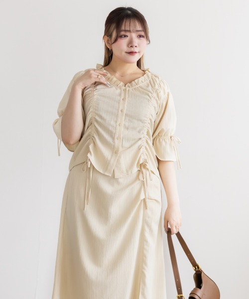 CLETTE(クレット)の「CLETTEオリジナルドロストデザインブラウス(シャツ/ブラウス・レディース・オリーブ/ブラック/イエロー・4L/3L/LL)」の13枚目の写真