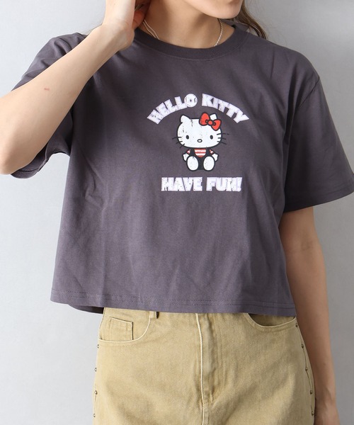 SpRay(スプレイ)の「KITTYプリントショート丈Tシャツ(Tシャツ/カットソー・レディース・チャコールグレー/ブラック/オフホワイト・FREE)」の3枚目の写真