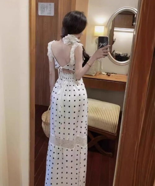 おしゃれスタ（オシャレスタ）の「クラシカルドットフリルマキシワンピース（ワンピース・レディース・ホワイト・S/M/L/XL）」の8枚目の写真