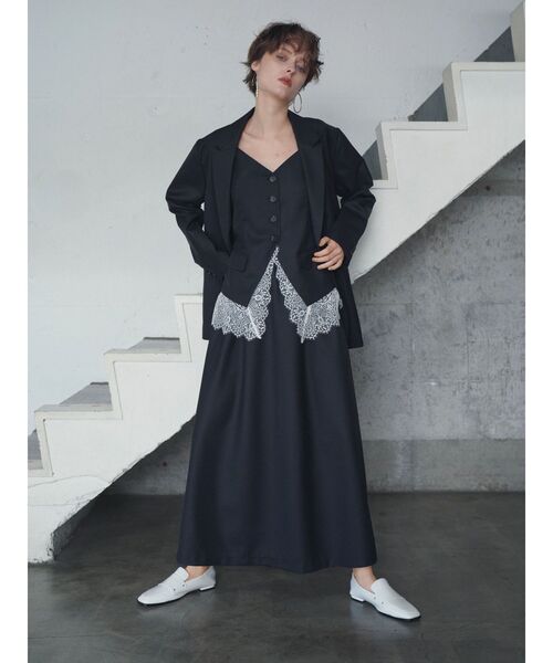 ELENDEEK（エレンディーク）の「LACE LAYERED CAMI OP（ワンピース・レディース・グレー/ブラック・2/1）」の3枚目の写真