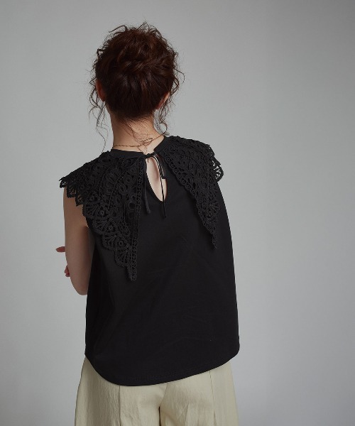 W:Huku(フーク)の「【W:Huku / シルキータッチコットン】ビッグカラー ノースリーブ トップス / Silky-Touch Cotton Big Collar Sleeveless Top(シャツ/ブラウス・レディース・カーキ系/ブルー/ブラック/オフホワイト・FREE)」の11枚目の写真