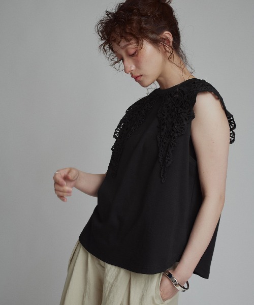 W:Huku(フーク)の「【W:Huku / シルキータッチコットン】ビッグカラー ノースリーブ トップス / Silky-Touch Cotton Big Collar Sleeveless Top(シャツ/ブラウス・レディース・カーキ系/ブルー/ブラック/オフホワイト・FREE)」の16枚目の写真