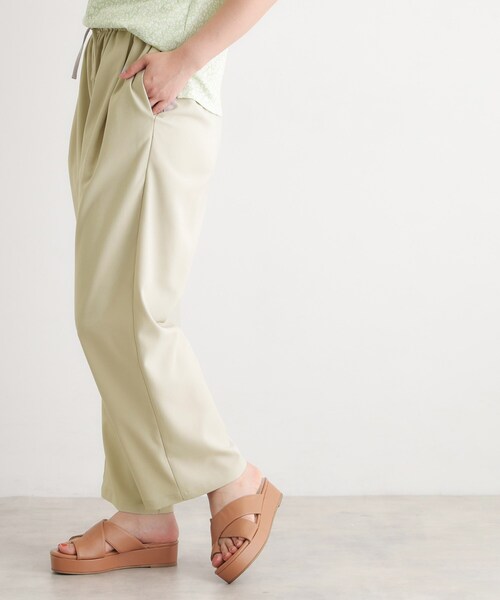 LAURA ASHLEY(ローラアシュレイ)の「【接触冷感/抗ピル/UVカット/2WAYストレッチ】多機能セミワイドパンツ(その他パンツ・レディース・ダークブラウン/ライトベージュ・40/38)」の7枚目の写真