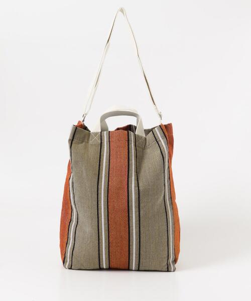 URBAN RESEARCH DOORS（アーバンリサーチドアーズ）の「2WAYストライプトートバッグ（トートバッグ・メンズ・グリーン/オレンジ/ライトブルー・-）」の8枚目の写真