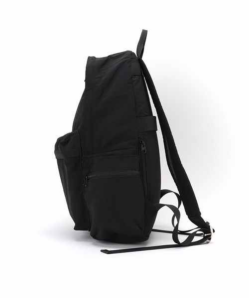 JOURNAL STANDARD relume(ジャーナルスタンダード レリューム)の「《WEB限定》RELUME ダブルポケットリュック(バックパック/リュック・レディース・ブラック/アイボリー・FREE)」の17枚目の写真