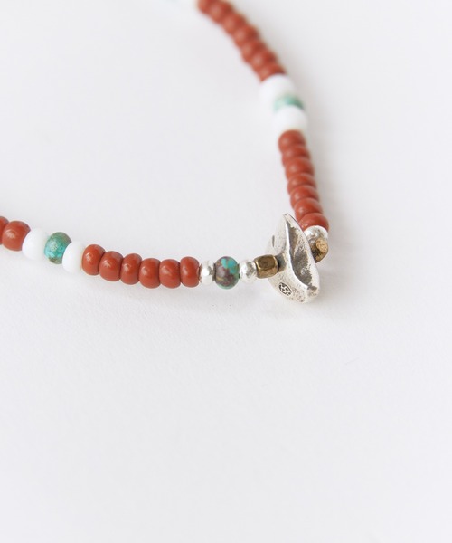 SunKu(サンク)の「SunKu/サンク Vintage Beads Bracelet ヴィンテージビーズ ターコイズ ブレスレット ブラウン メンズ レディース 2026年 夏 夏服(ブレスレット・メンズ・ブラウン・FREE)」の7枚目の写真
