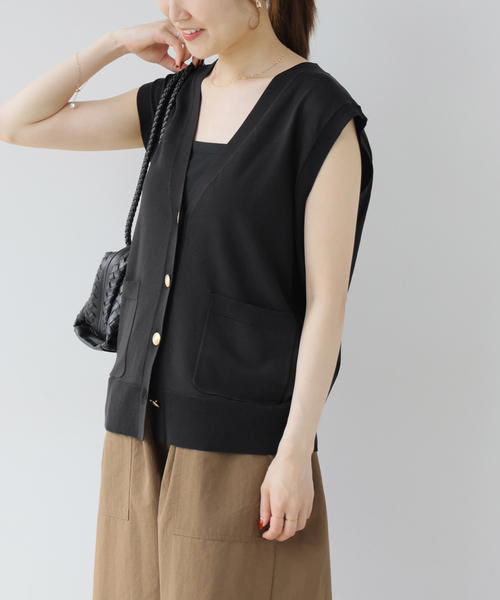 JOURNAL STANDARD relume(ジャーナルスタンダード レリューム)の「ウォッシャブルメタルボタンベスト(ベスト・レディース・ブラック/ブラウン・FREE)」の7枚目の写真