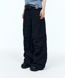 Knee Pin-Tuck Rain Shield Pants (Black)