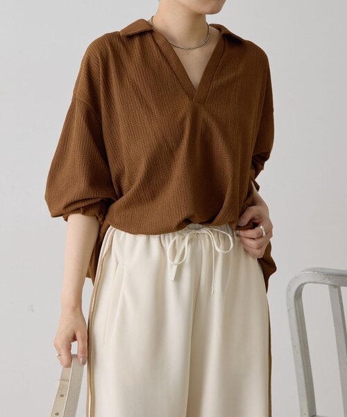 ear PAPILLONNER(イアパピヨネ)の「スキッパーシャツ【SUM1 STYLE】(シャツ/ブラウス・レディース・ブラック/ブラウン・FREE)」の16枚目の写真