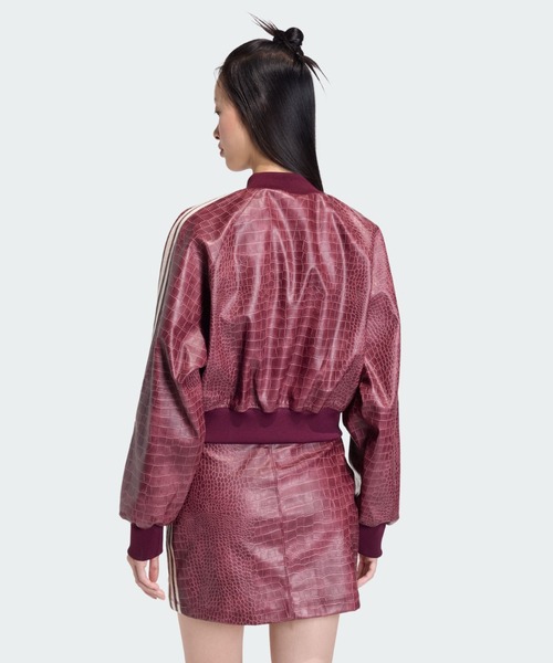 adidas(アディダス)の「プレザー ジャケット / アディダスオリジナルス adidas Originals(ブルゾン・レディース・レッド・X-LARGE/X-SMALL/LARGE/XX-LARGE/SMALL/MEDIUM)」の2枚目の写真